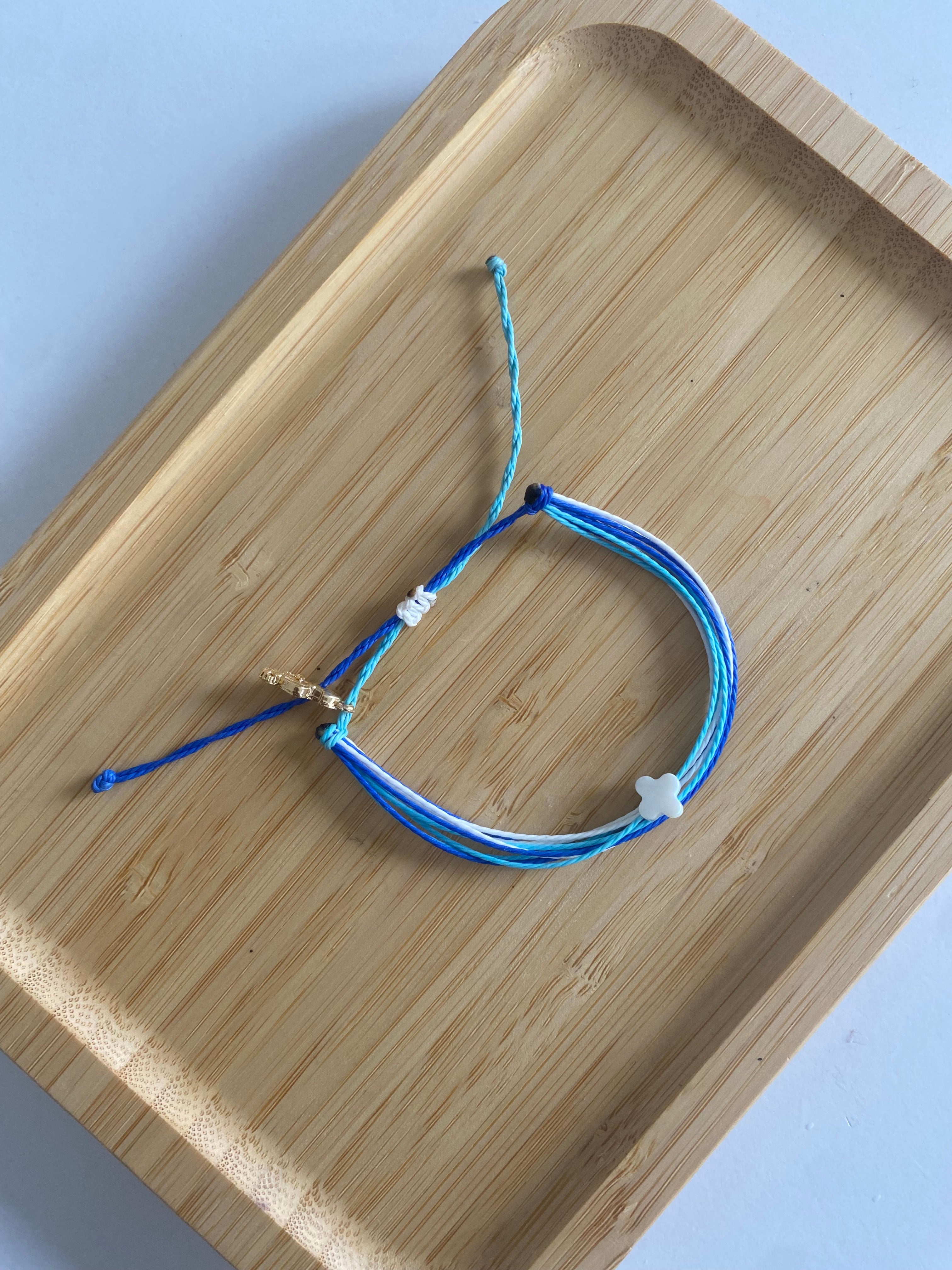 Mother of Shell Wax String Bracelet!