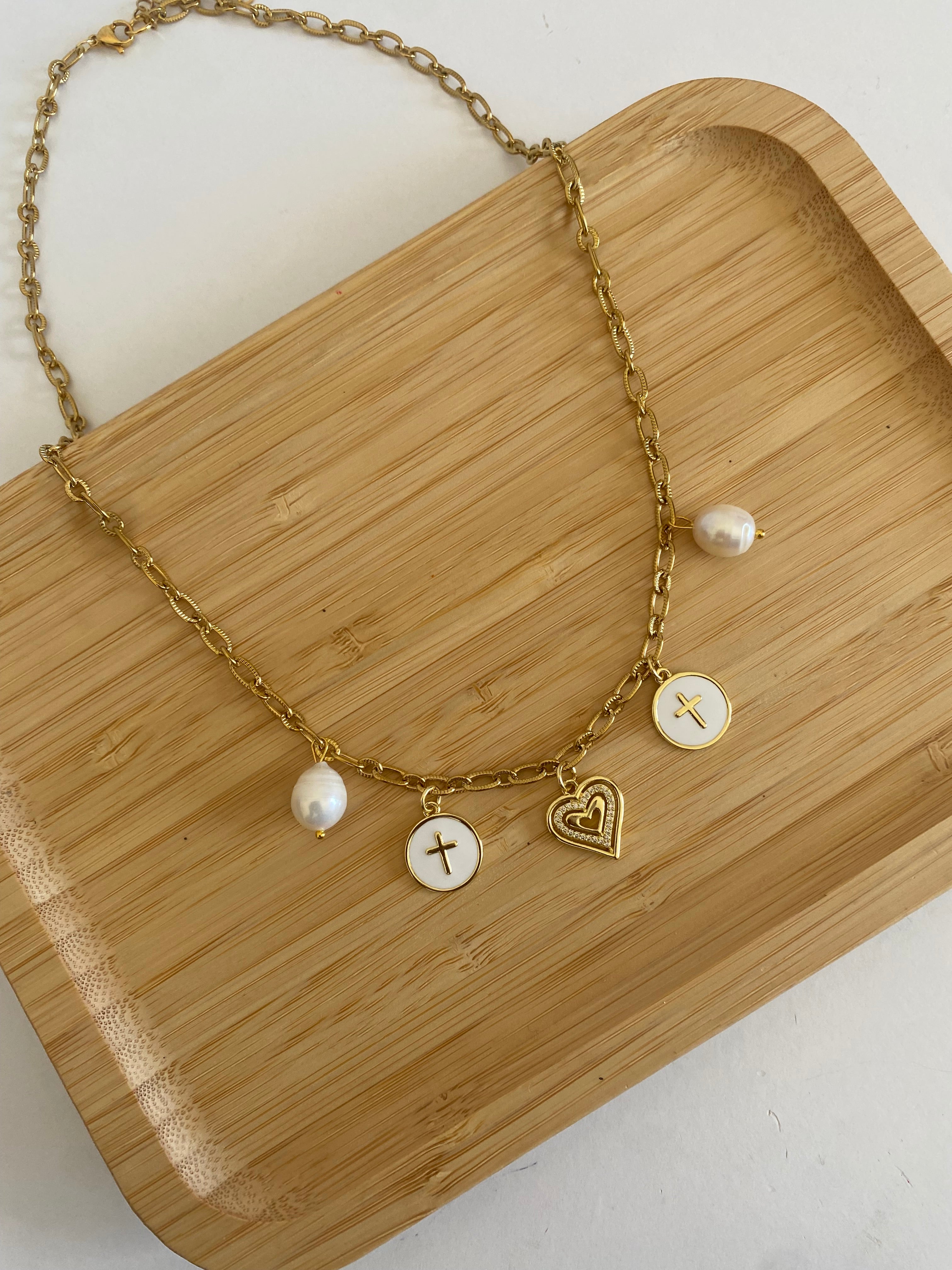 Halo Heart Charm Necklace!