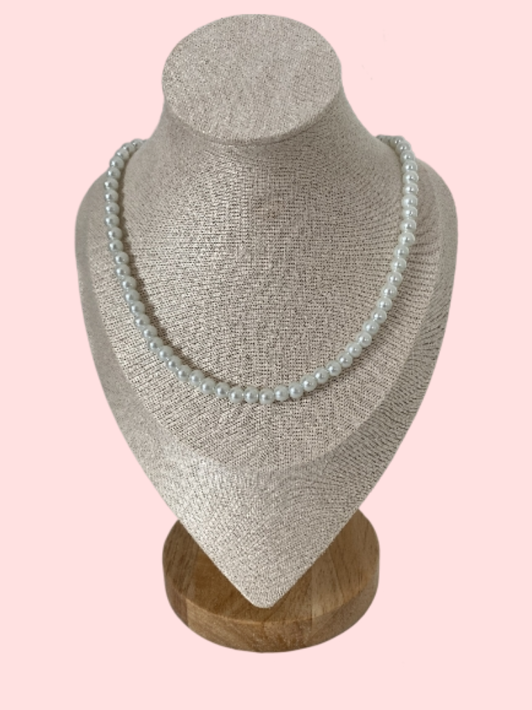 Glass Pearl Necklace!