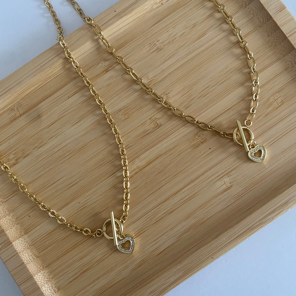Gold T-Bar Spring Necklace!