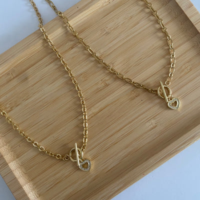 Gold T-Bar Spring Necklace!