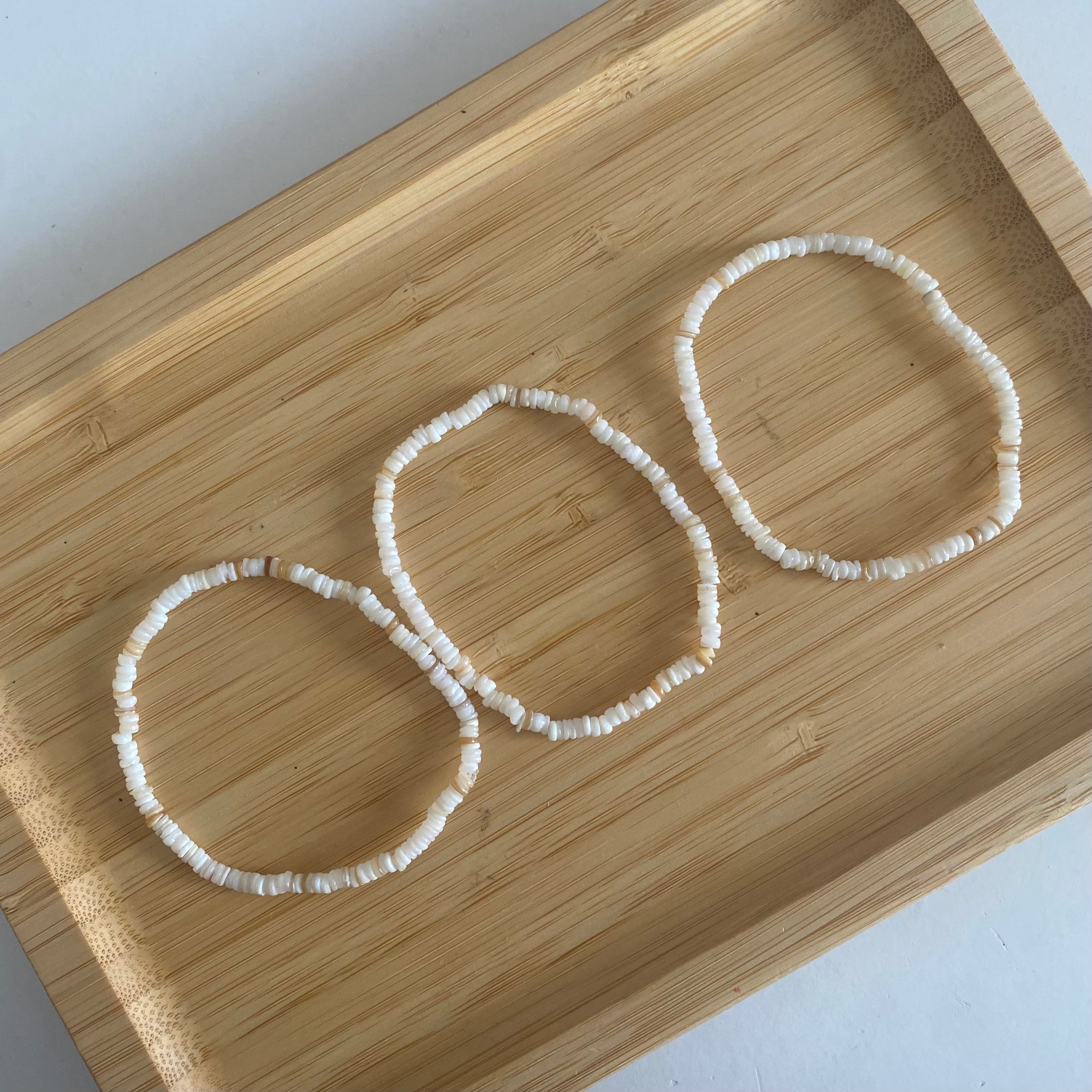 Natural Flat Shell Bracelet!
