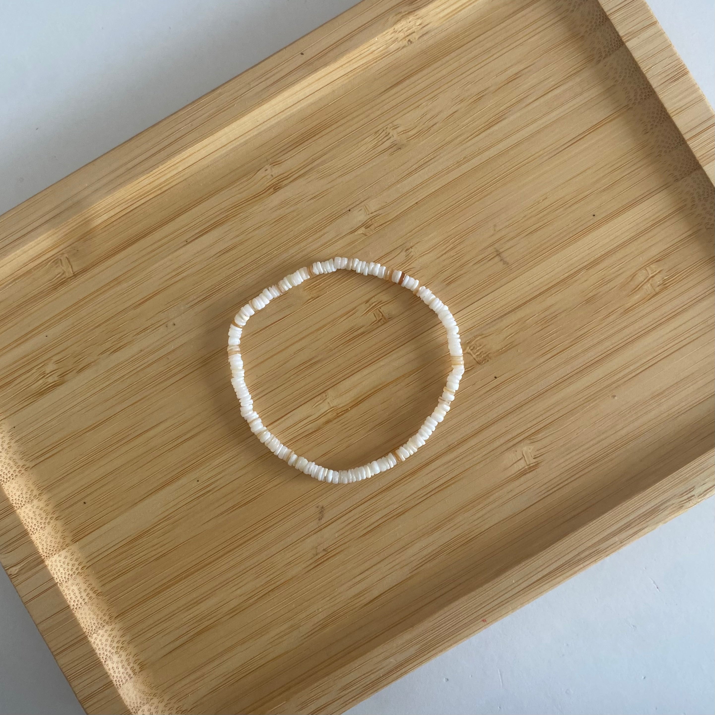 Natural Flat Shell Bracelet!