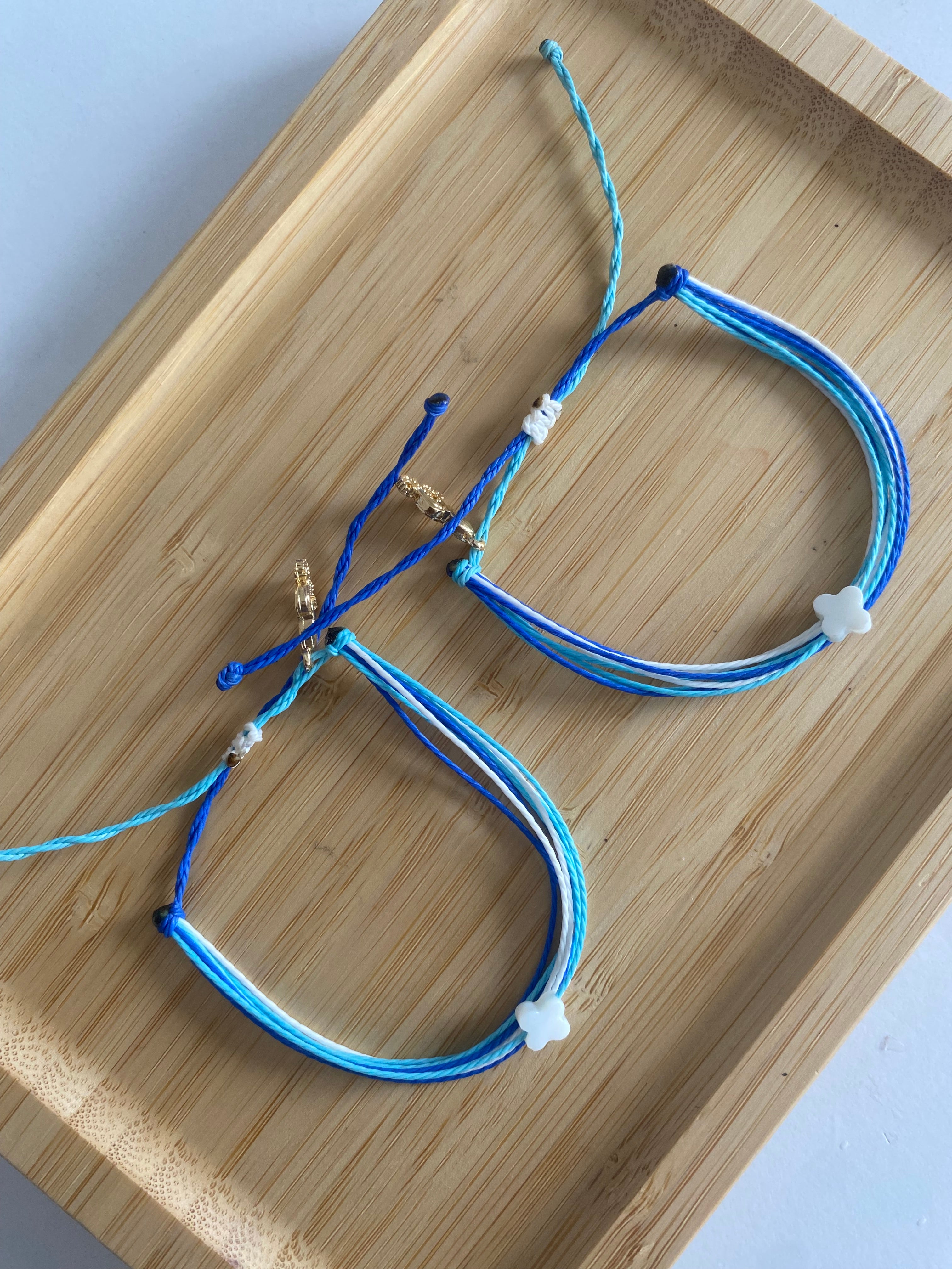Mother of Shell Wax String Bracelet!