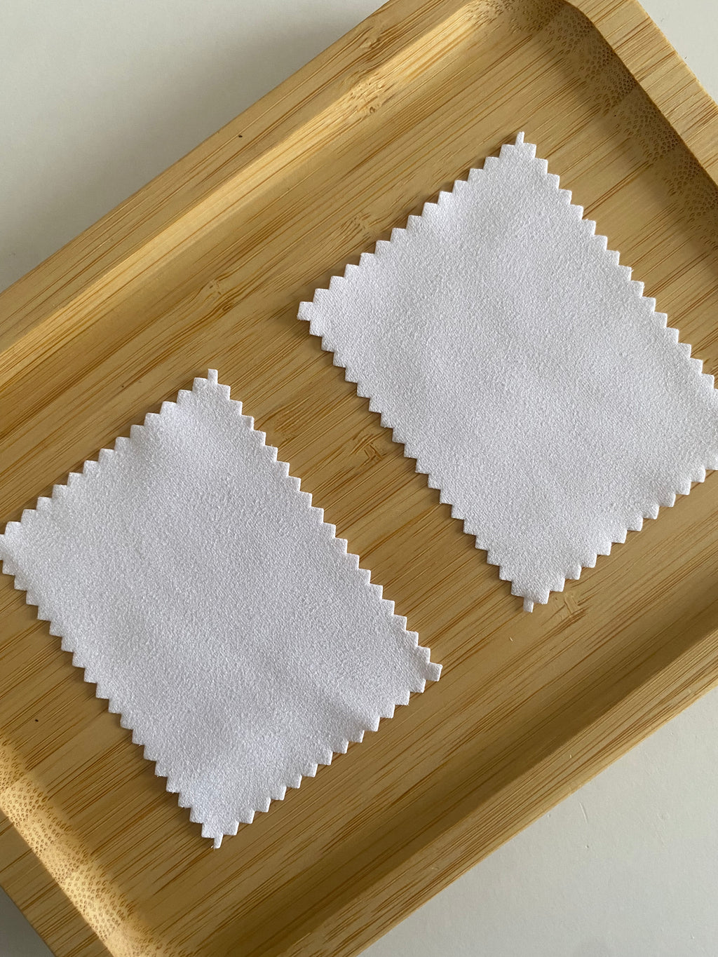 Premium Jewellery Cloth!